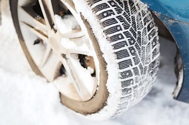 Läs vårt test om: Dubbdäck Dubbdäck Bäst i test