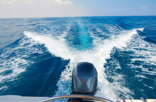 Behöver du båtfinansiering och vill hitta bästa båtlånet? Vi tipsar om billiga båtlån bästa ränta när du vill låna till båtköp. Finansiera båt genom lån till båt.