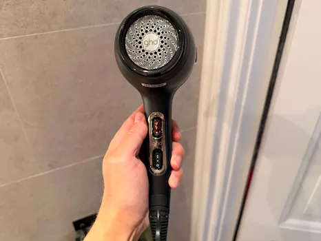 GHD Helios hårfön bäst i test 2026