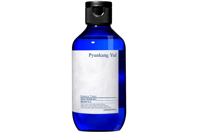 Pyunkang Yul Essence Toner är en koreansk toner för ansikte